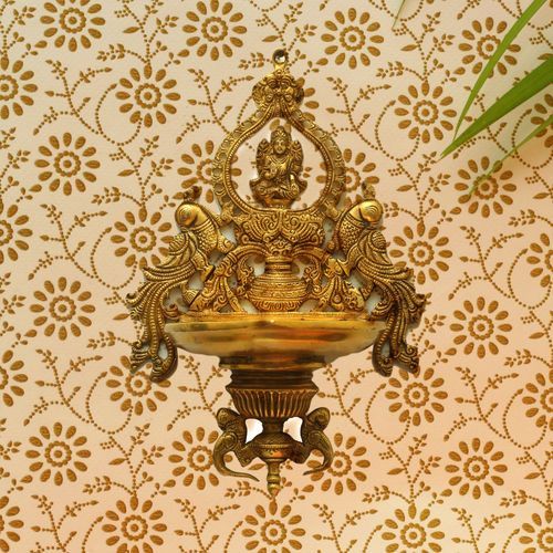 BRASS PARROT WALL HANGING OIL DEEPA