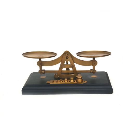 BRASS WEIGHT SCALE WITH WOODEN BASE